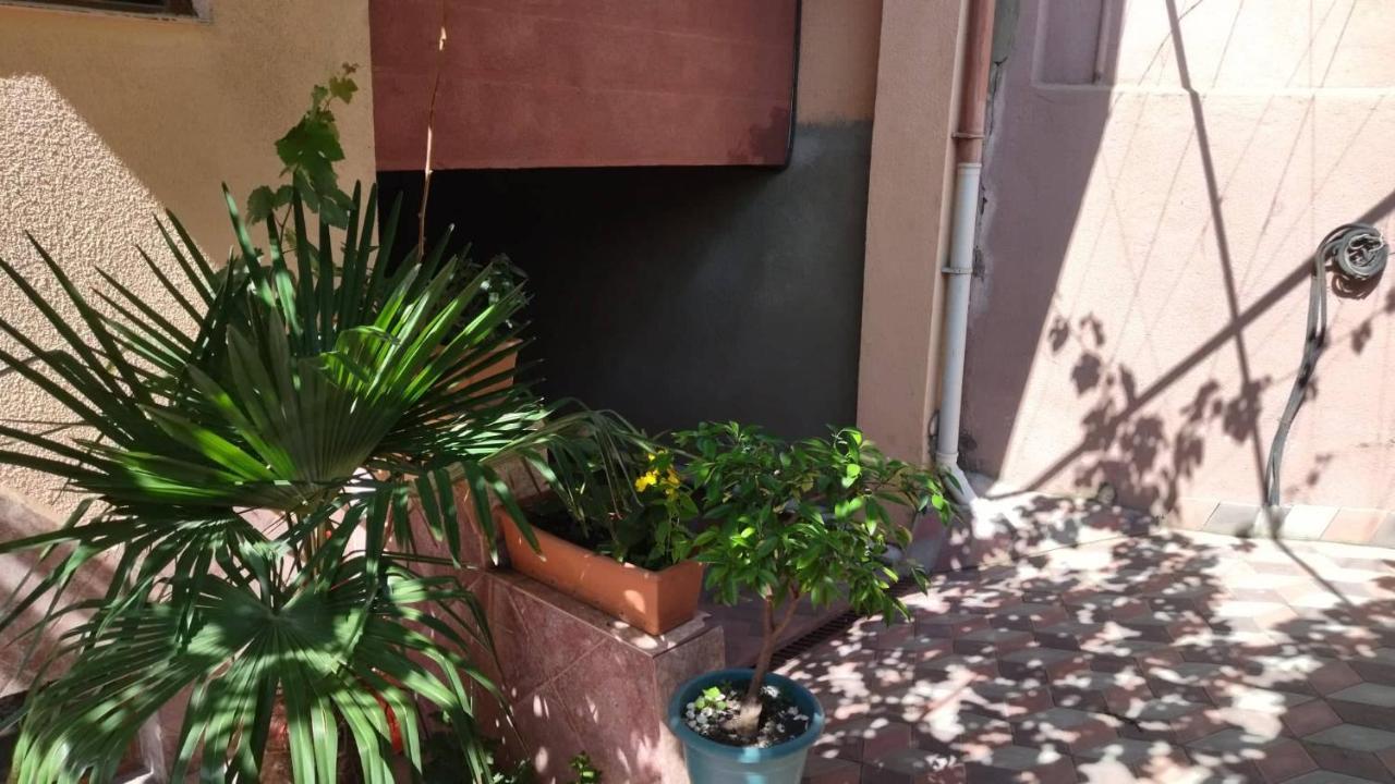 Aparthotel Otin Tbilisi Exterior foto