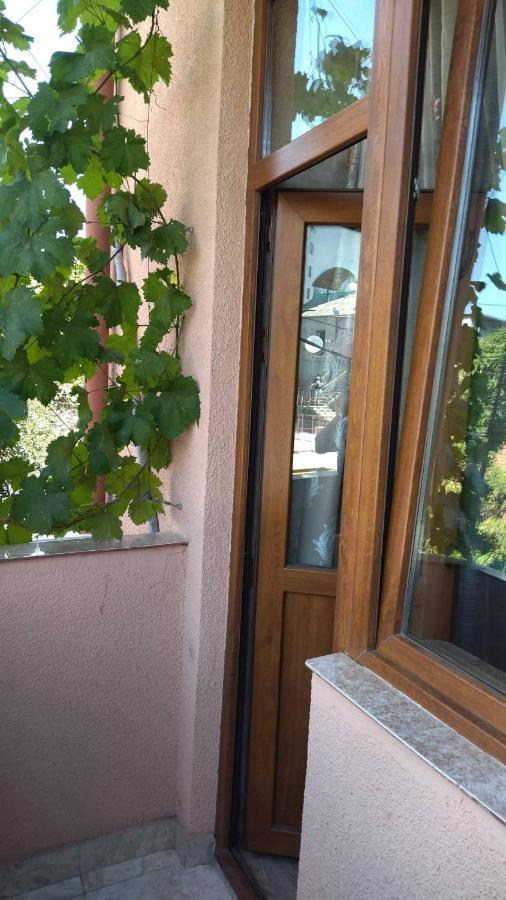 Aparthotel Otin Tbilisi Exterior foto